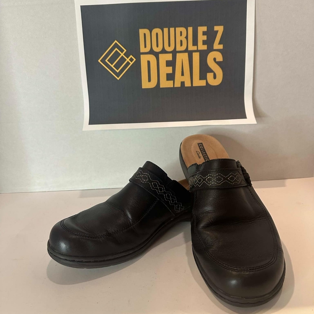 Women's Clark's mules size 10